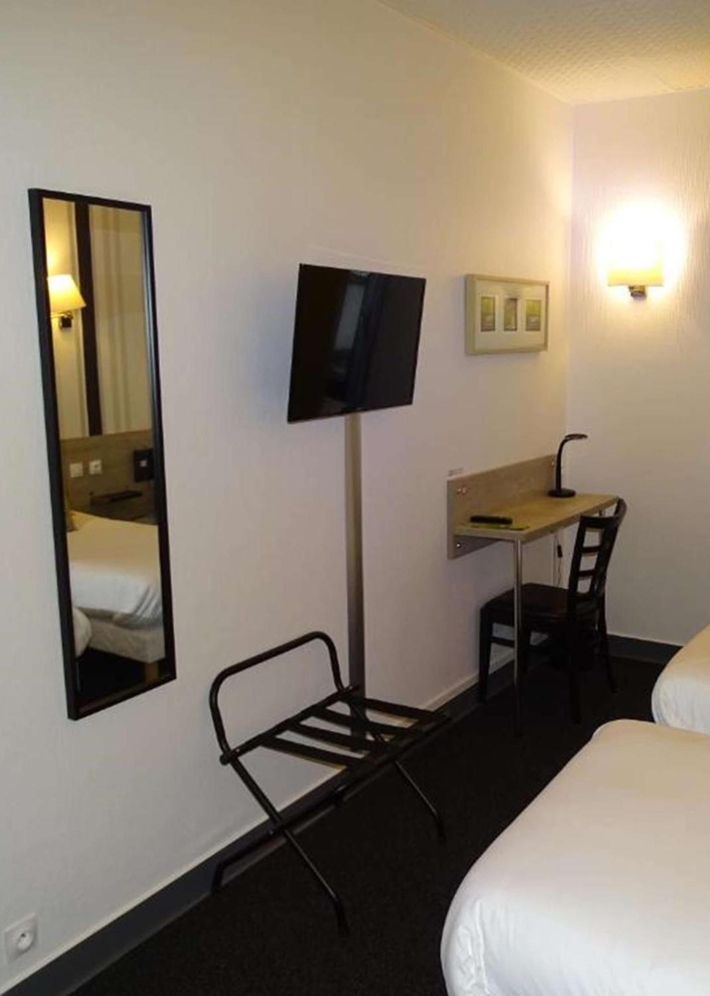Sure Hotel By Best Western Angoulême Buitenkant foto
