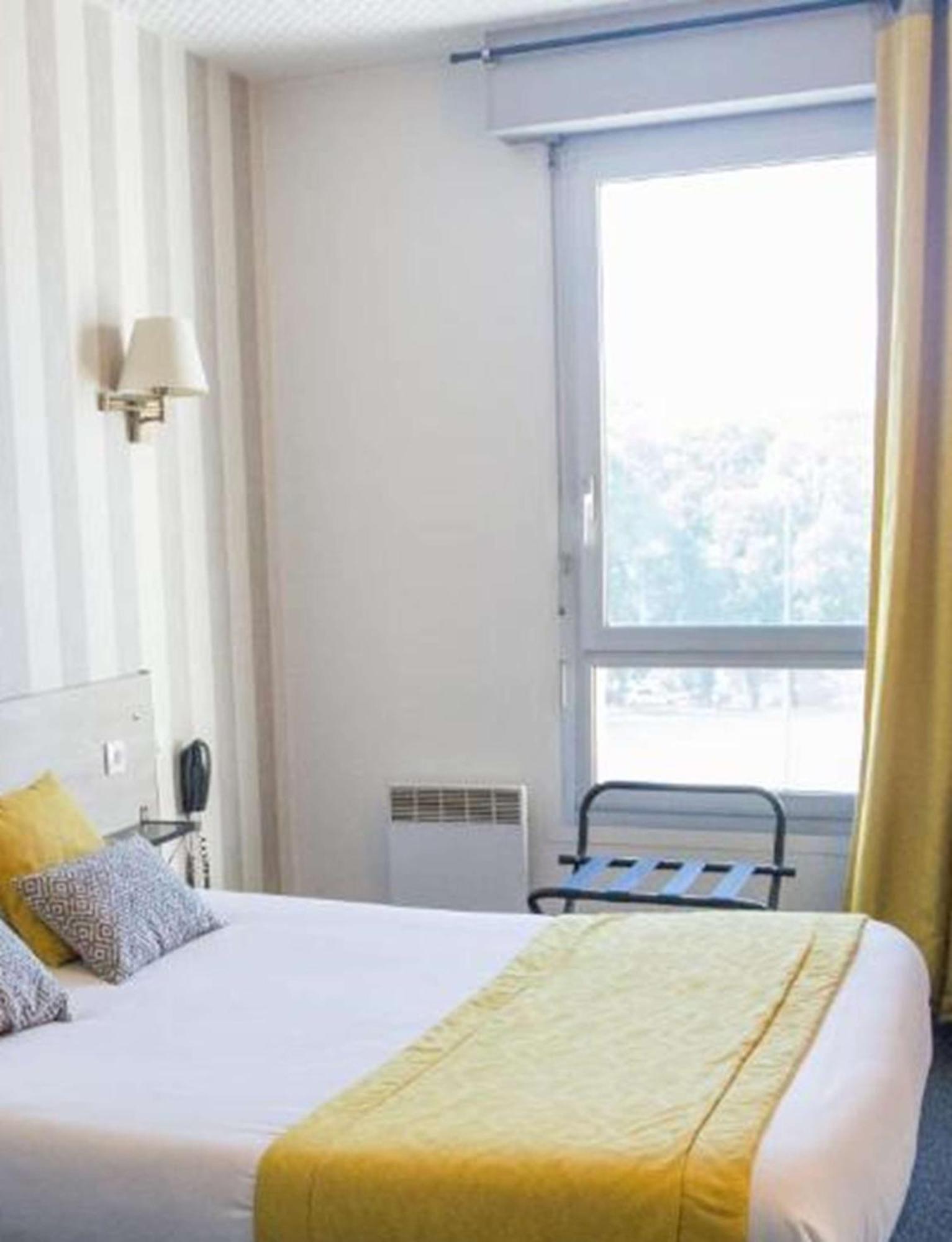 Sure Hotel By Best Western Angoulême Buitenkant foto