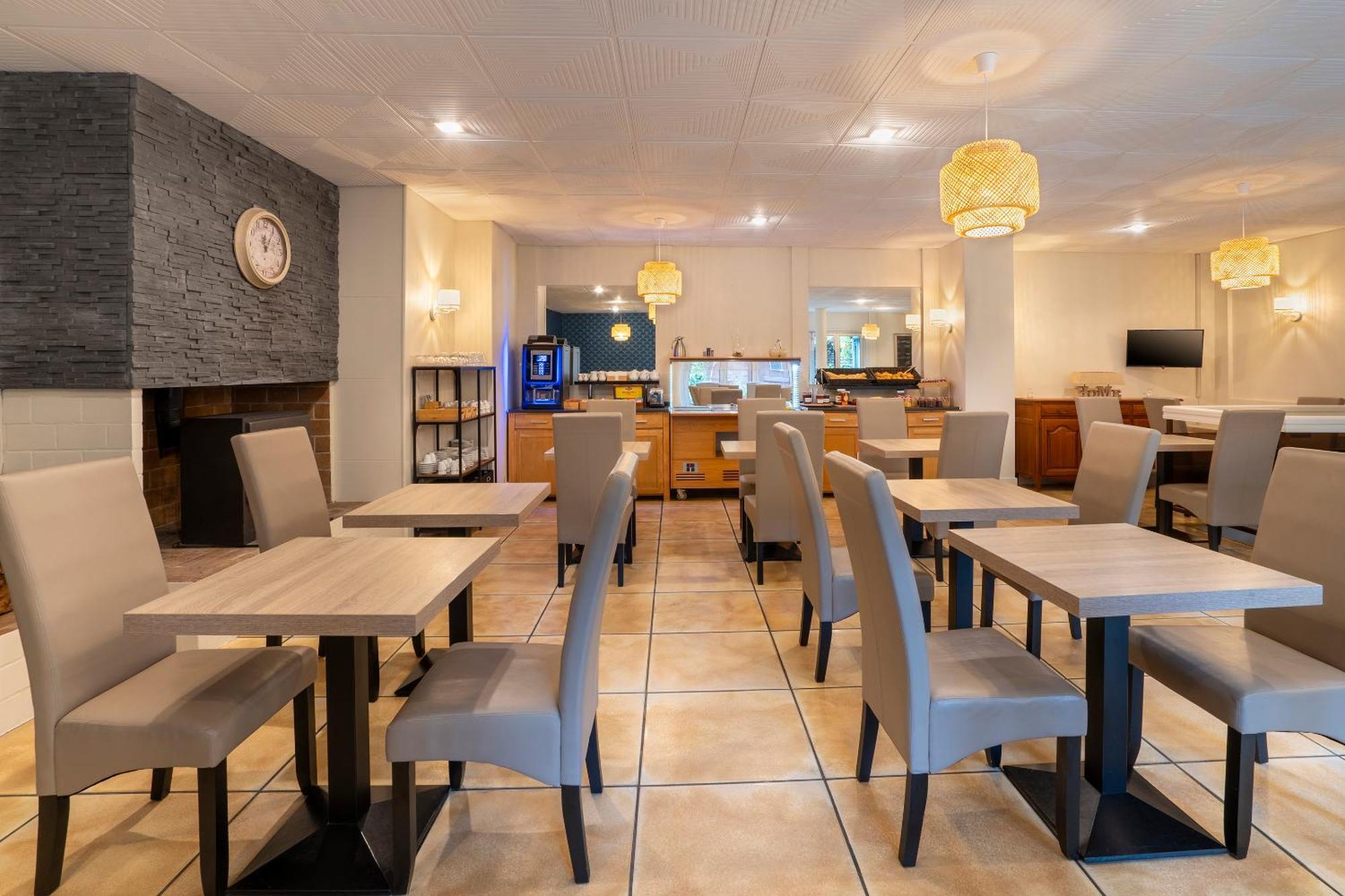 Sure Hotel By Best Western Angoulême Buitenkant foto