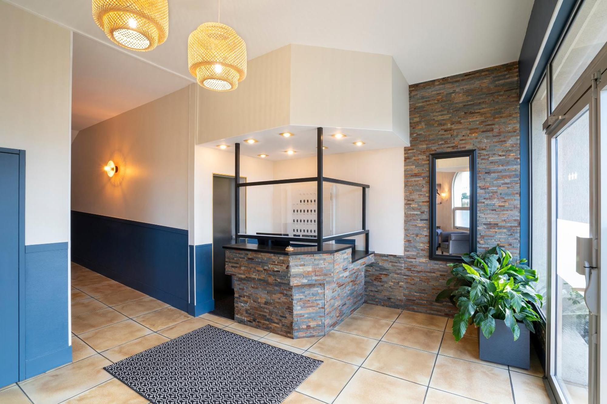 Sure Hotel By Best Western Angoulême Buitenkant foto