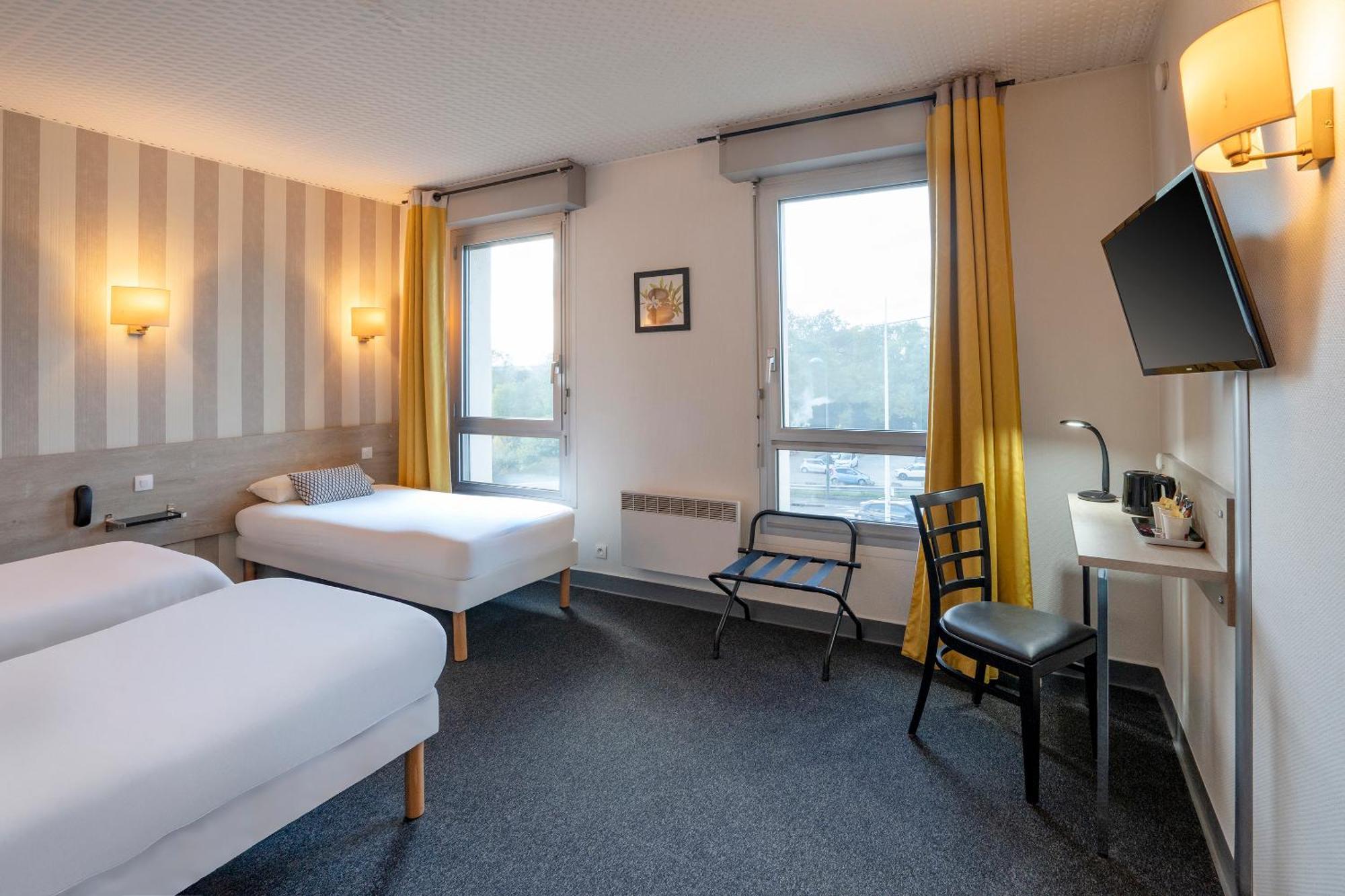 Sure Hotel By Best Western Angoulême Buitenkant foto