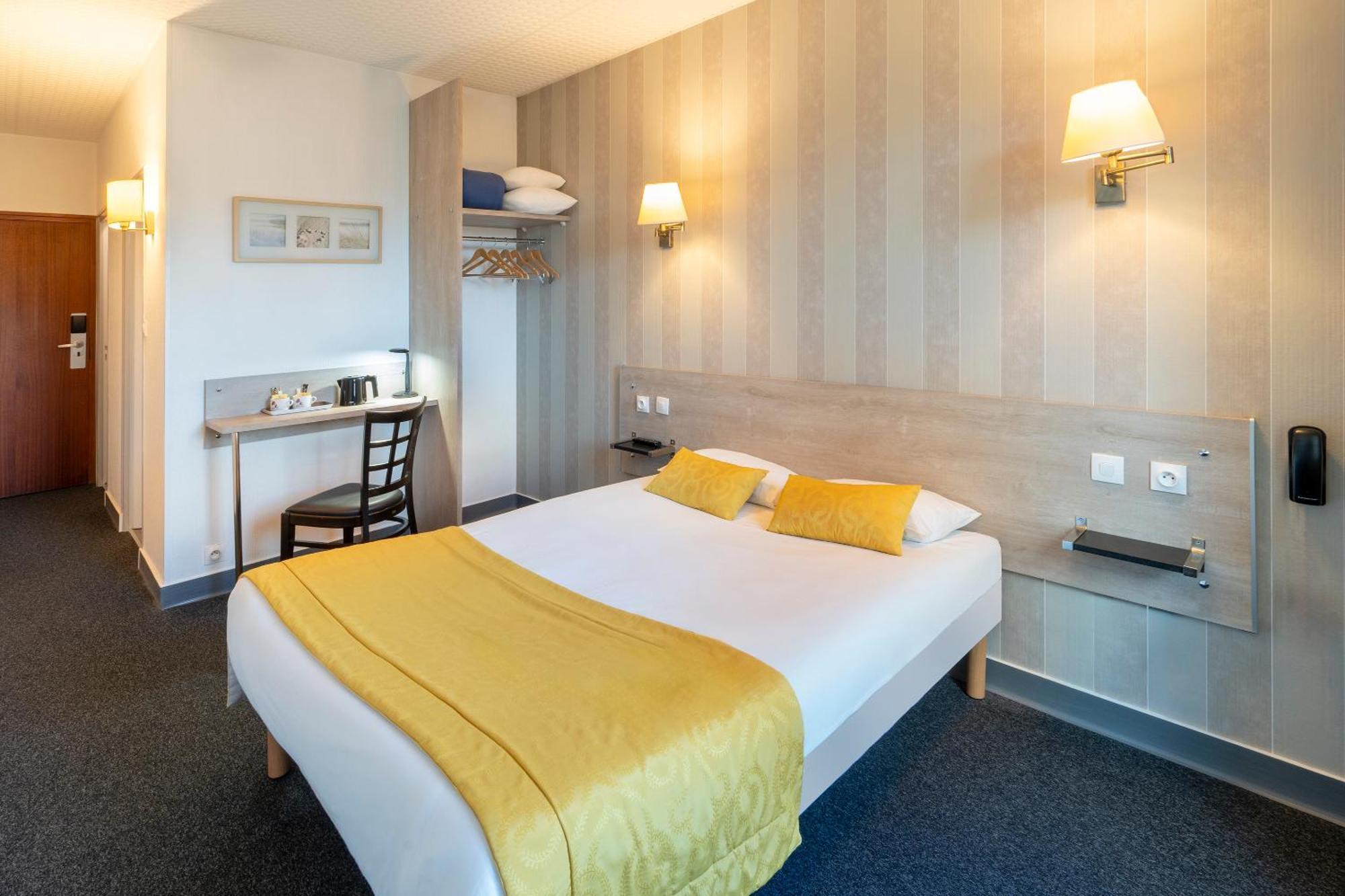Sure Hotel By Best Western Angoulême Buitenkant foto